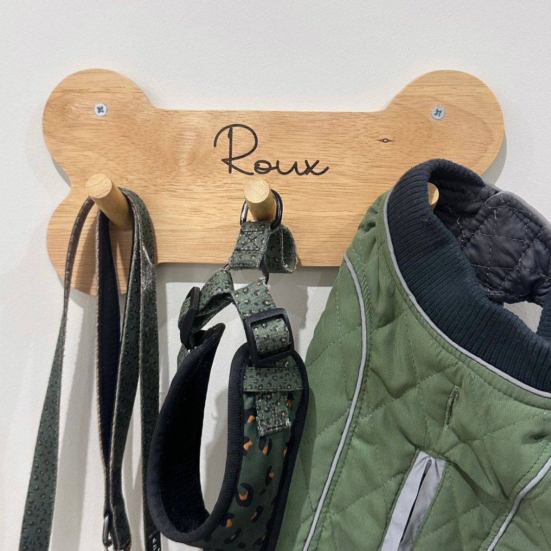 Personalised Dog Lead & Coat Holder – Bone Shaped Wall Mount (3 Pegs)